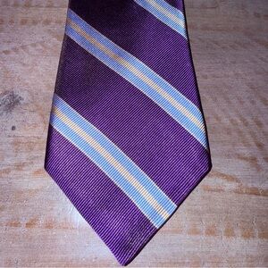 1901 Elegant Purple and Blue Tie